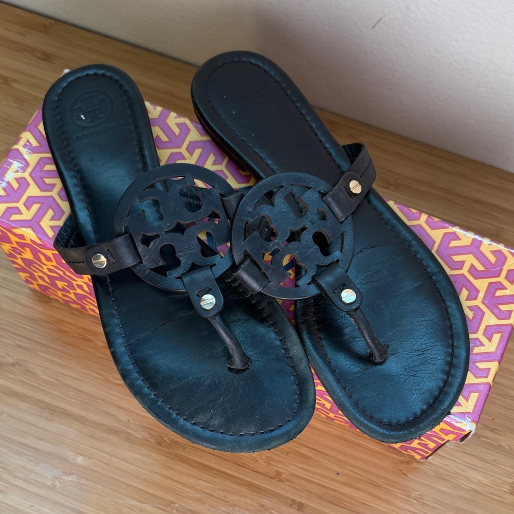 Tory Burch Black Leather Logo Thong Sandals